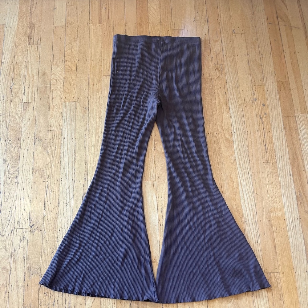 Aerie ribbed super flare pants